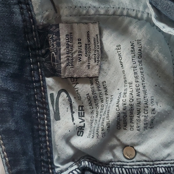 Silver Jeans - Picture 5 of 13